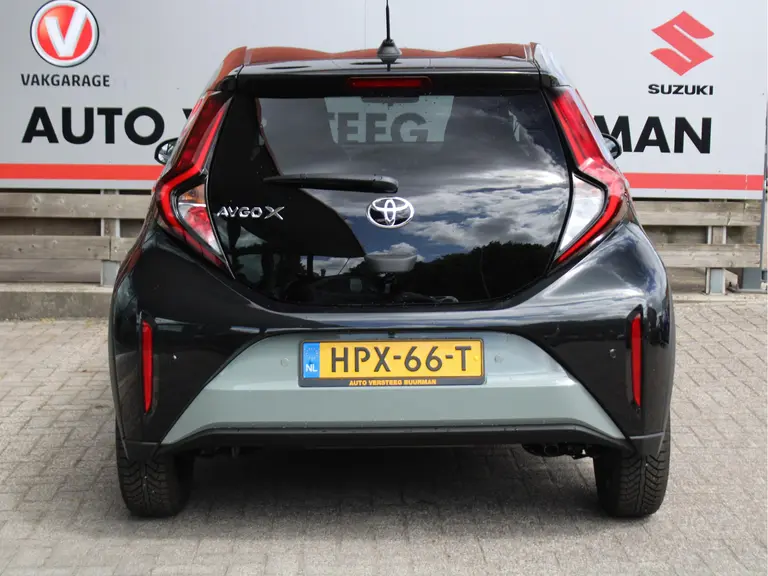 Toyota Aygo X 1.0 VVT-i S-CVT Pulse Automaat Achteruitrijcamera, Parkeersensoren Voor en Achter, Cruise Control Adaptief, Stoelverwarming afbeelding 13
