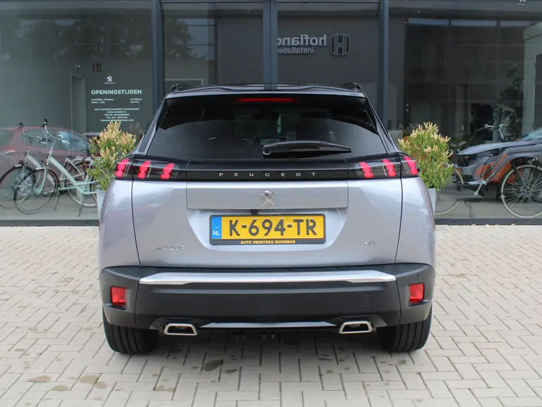 Peugeot 2008 1.2 PureTech 130PK EAT8 GT Pack Camera, Trekhaak, Dode hoekbewaking, Keyless entry afbeelding 11