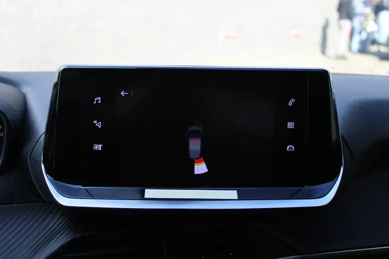 Peugeot 208 1.2 PureTech Active Pack 75pk, Applecarpl./Andr. Auto, Airco, Navigatie, Parkeersensor achter afbeelding 22