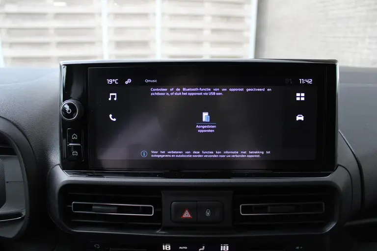 Citroën Berlingo 1.5 BlueHDi 130PK EAT8 Automaat L1 Achteruitrijcamera, Keyless Entry & Start, Parkeersensoren Achter, Aple Carplay, Android Auto afbeelding 17