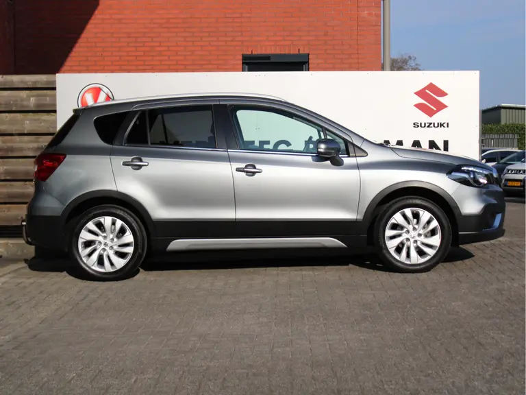Suzuki S-Cross 1.0 Boosterjet Exclusive Achteruitrijcamera, Navigatie, Cruise Control, Voorstoelen Verwarmd, Regensensor afbeelding 14