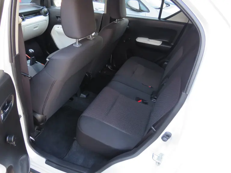 Suzuki Ignis 1.2 Select 1e Eigenaar, Dealer onderhouden, Achteruitrijcamera, Carplay en Stoelverwarming! afbeelding 9