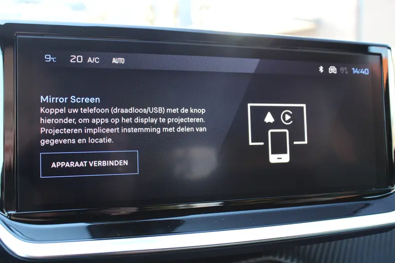 Peugeot 2008 1.2 PureTech 100PK Allure Navigatie, Camera Achter, Draadloze telefoonlader, Parkeerhulp voor en achter afbeelding 38