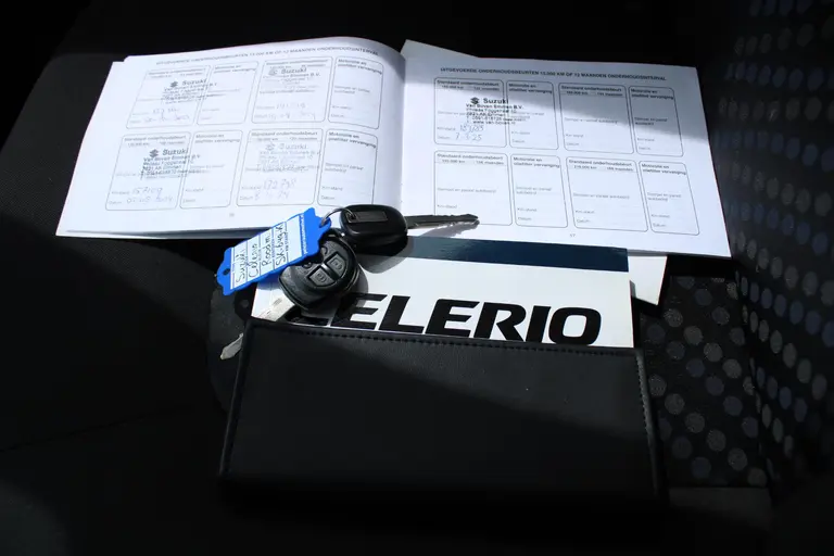 Suzuki Celerio 1.0 Exclusive , 2e Eig. Dealer ondehouden! afbeelding 21