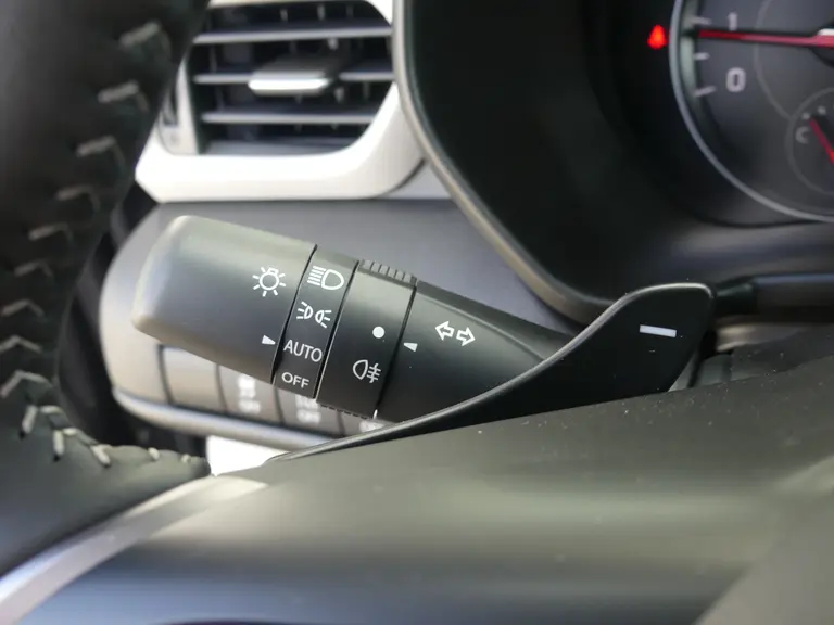 Suzuki Swift 1.2 Style Smart Hybrid, Automaat CVT Navigatie, Stoelverwarming, Camera, Apple CarPlay, Android Auto afbeelding 12