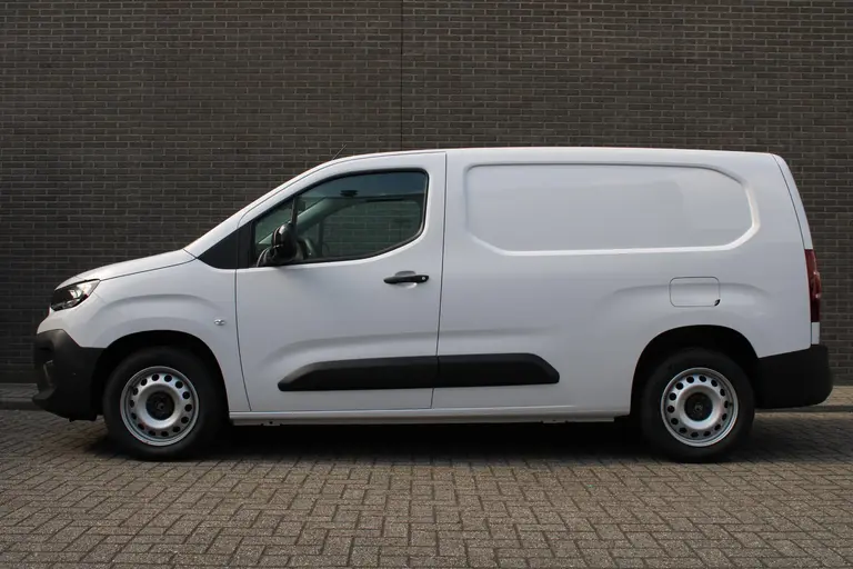 Citroën Berlingo 1.5 BlueHDi 100 S&S L2 Dodehoek detectie, Stoelverm., Achteruitrijcamera, Airco, Navigatie, Digitaal display afbeelding 3