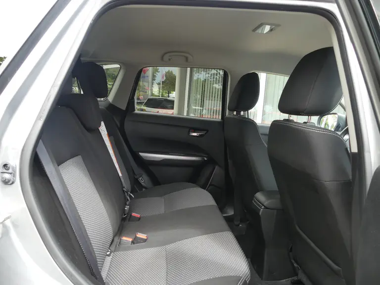 Suzuki Vitara 1.4 Boosterjet Select Smart Hybrid Automaat Trekhaak, Navigatie, Cruice & Climate control afbeelding 25