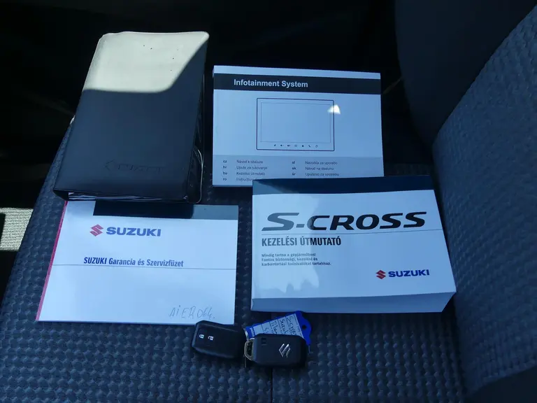 Suzuki S-Cross 1.4 Boosterjet Select Smart Hybrid Cruise & Climate Control, Apple Carpl/Andr Auto, Achter Camera afbeelding 31