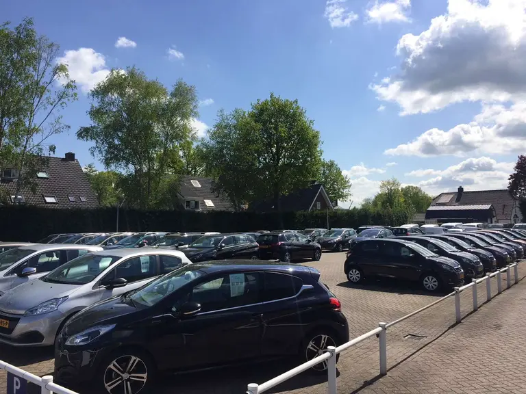 Peugeot Expert 2.0 BlueHDI 145PK EAT8 Automaat Standard Asphalt Navigatie, Trekhaak, Achteruitrijcamera, Parkeersensor Achter, Climate Control, Cruise Control, Lederen Bekleding afbeelding 36