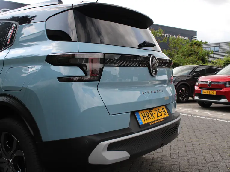Citroën C3 Aircross Plus 1.2 Turbo 100pk Achteruitrijcamera, Climate Control, Cruise Control, Apple Car Play, Android Auto Navigatie afbeelding 13