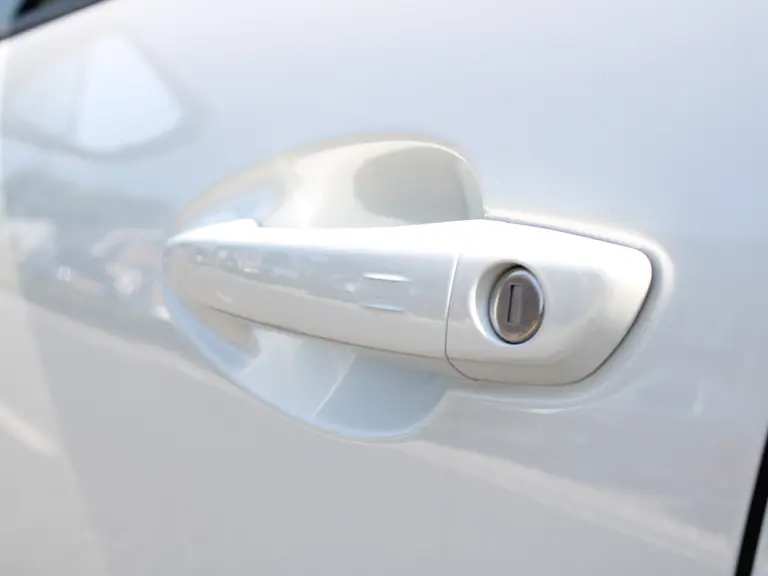 Peugeot 3008 GT 1.2 PureTech 130PK EAT8 Automaat Navigatie, Keyless, Achteruitrijcamera, Elektrische Achterklep, Apple Carplay, Android Auto afbeelding 7