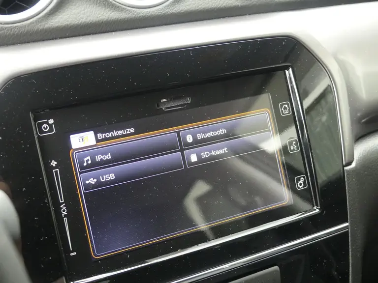 Suzuki Vitara 1.5 Hybrid Select Automaat, All season banden, adaptive Cruise, Camera afbeelding 20