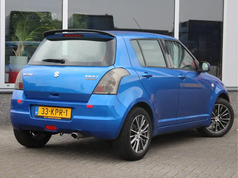 Suzuki Swift 1.3 Xpression 5-Deurs 17" Lichtmetalen Velgen, Radio/CD Speler, Airco, Dealeronderhouden afbeelding 3