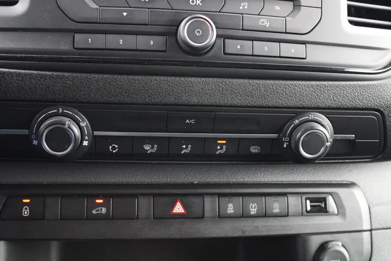 Peugeot Expert 231S 2.0 BlueHDI 120PK Premium Bluetooth, Airco, Parkeerhulp achter, Regensensor, Half Leder afbeelding 20