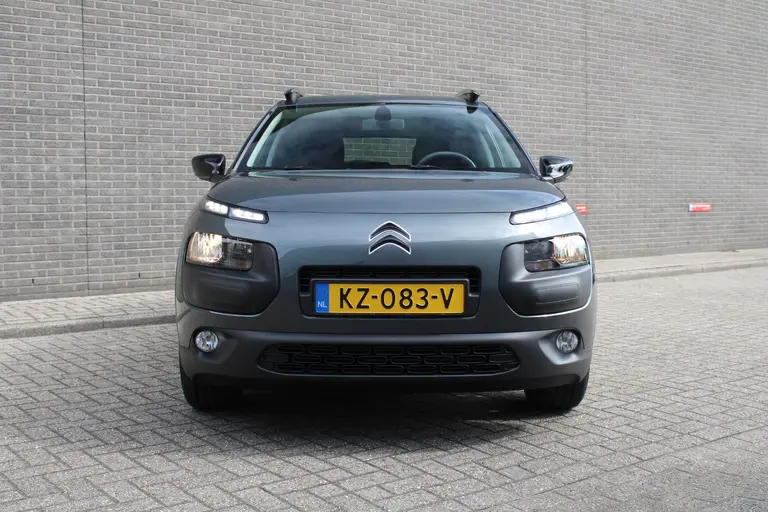 Citroën C4 Cactus 1.2 PureTech Shine Trekhaak, Navigatie, Airco, CruiseControl, Achteruitrijcamera afbeelding 6