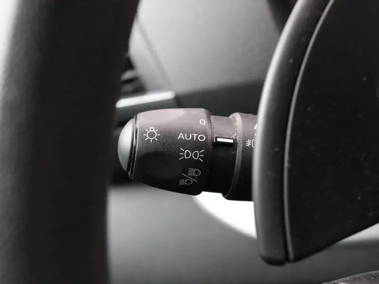 Peugeot Expert Standard Asphalt 2.0 BlueHDI 145PK EAT8 Automaat Navigatie, Trekhaak, Achteruitrijcamera, Parkeersensor Achter, Climate Control, Cruise Control, Lederen Bekleding afbeelding 19