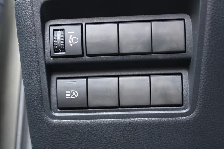 Toyota Yaris Cross 1.5 Hybrid Dynamic Automaat Achteruitrijcamera, Bluetooth, Airco Automatisch, Cruise Control Adaptief, Navigatie afbeelding 34