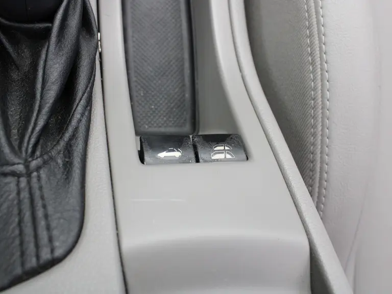 Peugeot 308 CC Feline 1.6 THP 140PK Automaat Cabrio, Leder, Parkeersensoren, Navigatie, Stoelverwarming, Cruise Control afbeelding 31