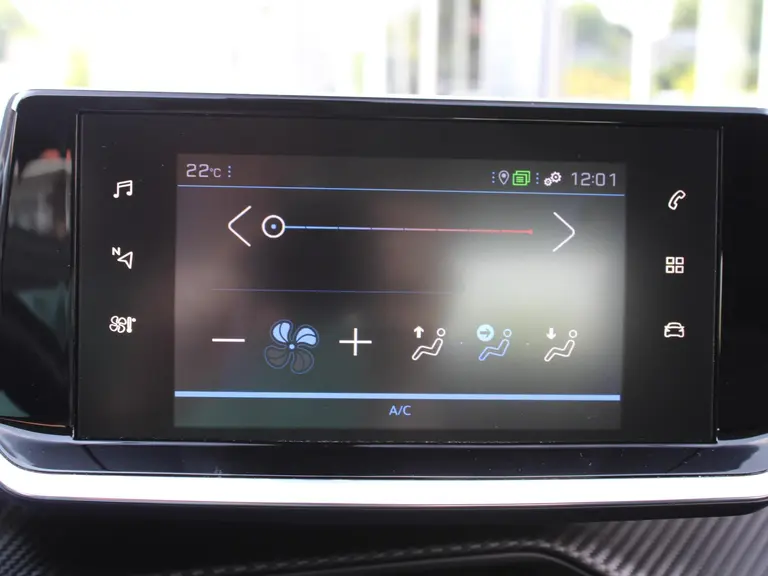 Peugeot 208 Active 1.2 PureTech 100PK Parkeersensoren, Navigatie, Airco, Apple Carplay, Android Auto afbeelding 22