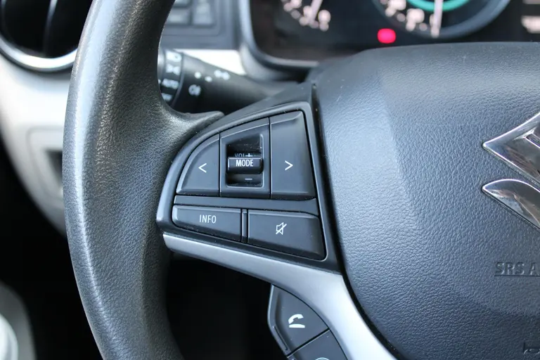 Suzuki Ignis 1.2 Comfort , Trekhaak en Dealer onderhouden! afbeelding 22