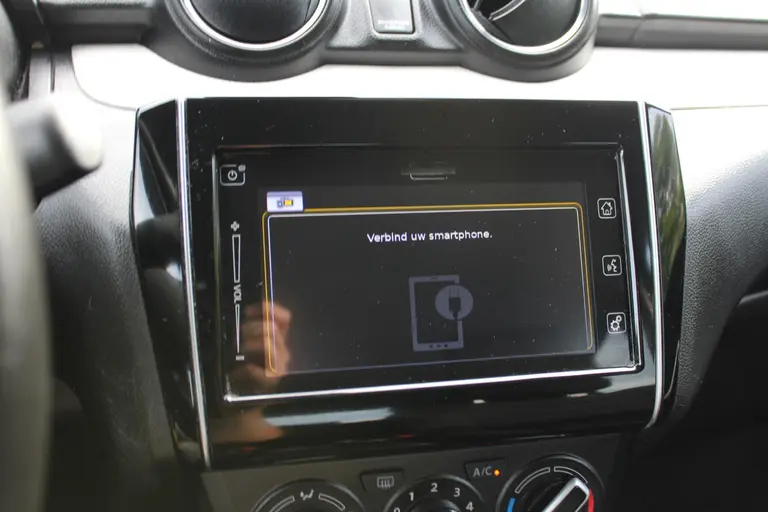 Suzuki Swift 1.2 Select Smart Hybrid , Cruise-control, Applecarplay/Androidauto afbeelding 19