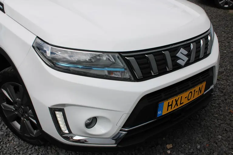 Suzuki Vitara 1.4 Boosterjet Select Smart Hybrid , Automaat, 17000 km en Trekgewicht van 1500KG! afbeelding 32
