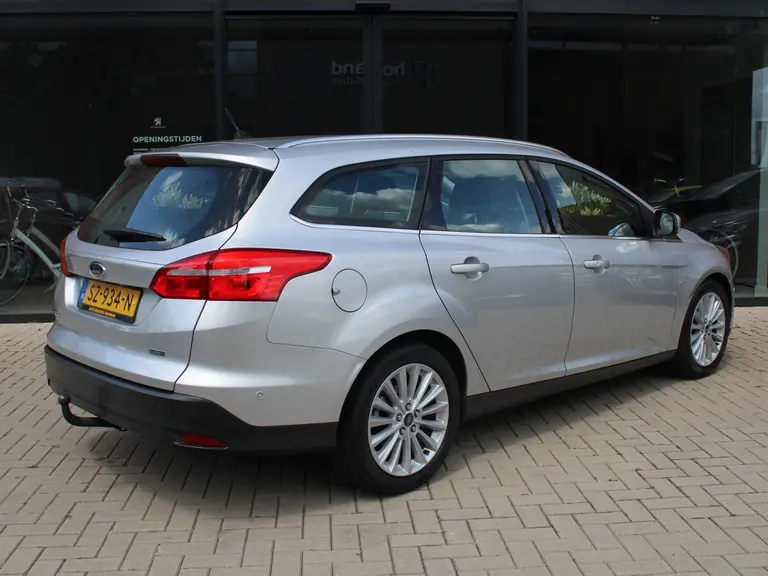 Ford FOCUS Wagon 1.0 Titanium 125PK Navigatie, Camera, Trekhaak afbeelding 7