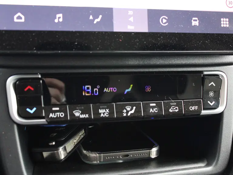 Citroën Jumper 2.2 BlueHDi 140PK L2H2 3.5t EAT8 Automaat Navigatie, Achteruitrijcamera, Trekhaak, Climate Control, Apple Carplay, Android Auto afbeelding 28