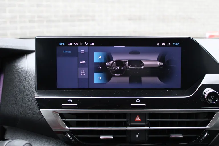 Citroën C4 1.2 Puretech Plus 131pk, Automaat, Navigatie, Keyless Entry/Start, Luxe bekleding, Achteruitrijcamera afbeelding 24