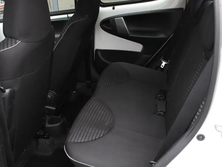 Peugeot 107 1.0 Active afbeelding 28