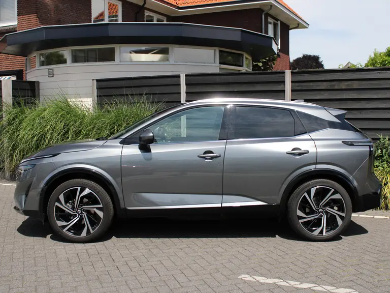 Nissan QASHQAI Tekna Plus 1.3 MHEV 158PK Xtronic Automaat Navigatie, Rondomzichtcamera, Keyless, Stoel, Stuur en Voorruitverwarming, Massage, Elektrische Klep, Leder-Alcantara afbeelding 6