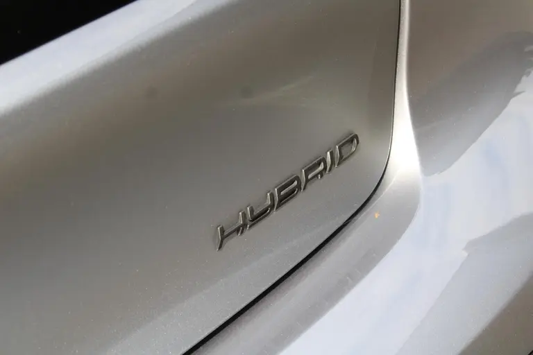 Peugeot 208 Hybrid 100 e-DCS6 Allure Automaat, Navigatie, Applecarpl./Andr. Auto, Achteruitrijcamera, CruiseControl afbeelding 8