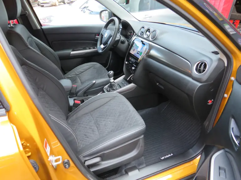 Suzuki Vitara 1.4 Boosterjet Style Smart Hybrid, SPECIAL, 19 inch, Treeplanken, 6 Jaar GARANTIE!! afbeelding 11