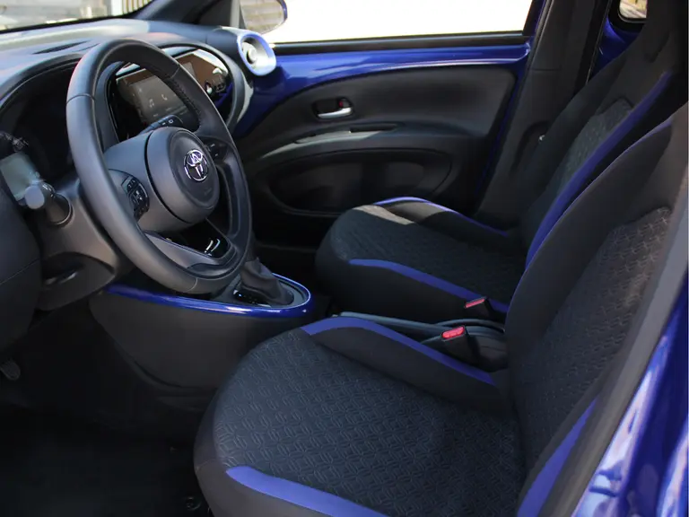 Toyota Aygo X 1.0 VVT-i S-CVT Pulse Automaat Adaptieve Cruise en Climate Control, Carplay/Android Auto, Keyless Go afbeelding 35