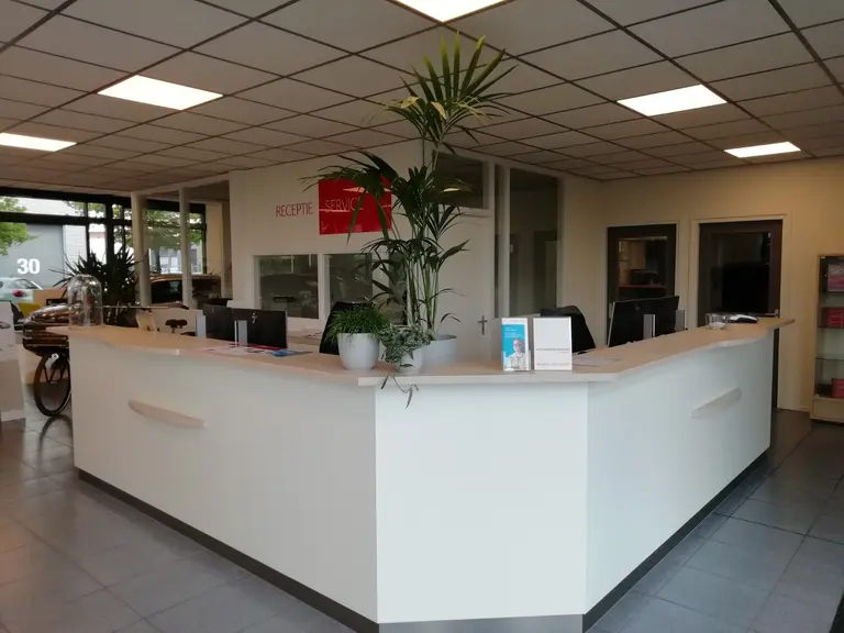 KGM Torres EVX Platinum 73.4 kWh 207pk, Space Black, Warmtepomp, 18"inch LM velgen 7 jaar garantie! afbeelding 44