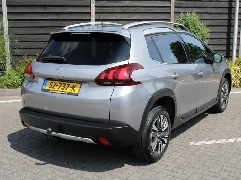 Peugeot 2008 1.2 PureTech Allure 110PK EAT6 Automaat afbeelding 7