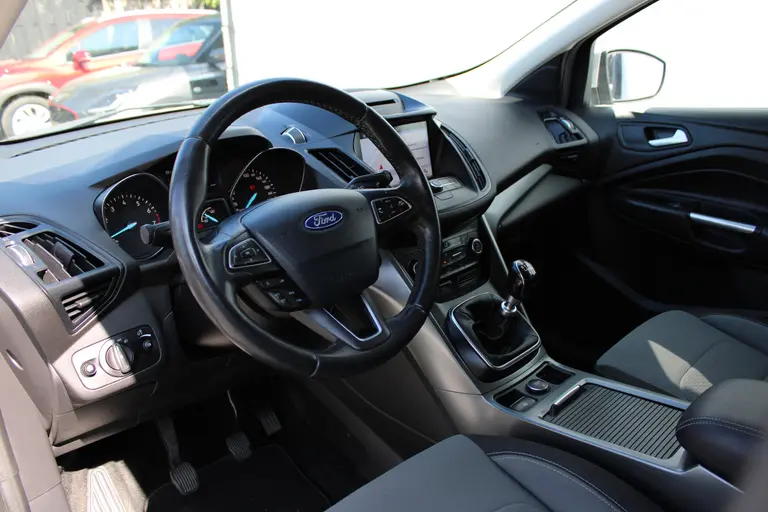 Ford Kuga 1.5 EcoBoost Trend Ultimate,Trekhaak, 120pk, Navigatie, Cruise Control, Keyless start afbeelding 24
