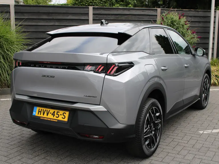 Peugeot 3008 Allure 1.2 Hybrid 136PK e-DCS6 Automaat Navigatie, Rondomzichtcamera, Stoel & Stuurwielverwarming, Keyless, Draadloze Telefoonlader afbeelding 10