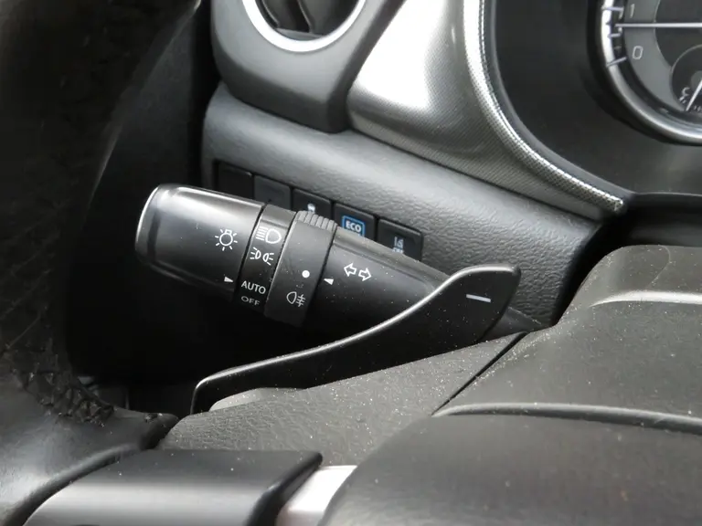 Suzuki Vitara 1.5 Hybrid Style AllGrip, Automaat, Panoramadak, Parkeersensoren, Alcantara/leer, ZEER COMPLEET! afbeelding 27