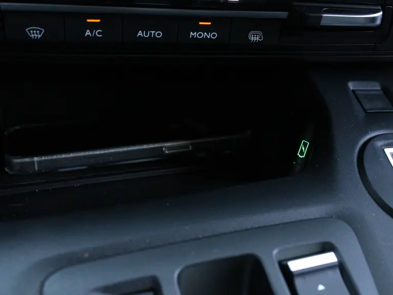 Citroën Berlingo 1.5 BlueHDi 130PK EAT8 Automaat L1 Achteruitrijcamera, Keyless Entry & Start, Parkeersensoren Achter, Aple Carplay, Android Auto afbeelding 29