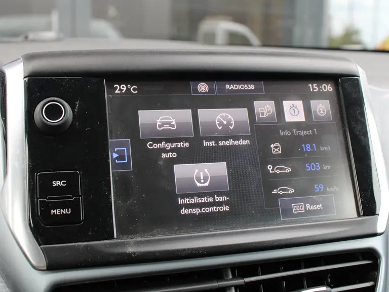 Peugeot 208 1.2 PureTech Allure Navigatie, Climate control, Lichtmetalen Velgen afbeelding 19