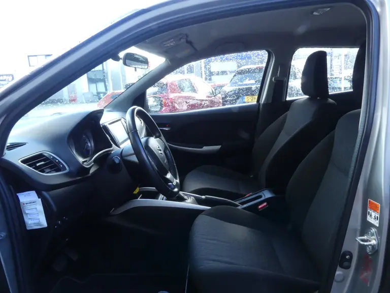 Suzuki Baleno 1.2 Exclusive Automaat Trekhaak, Navigatie, Stoelverwarming, Bluetooth, Airco afbeelding 6