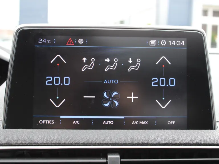 Peugeot 3008 GT Line 1.6 PureTech 180PK EAT8 Automaat Navigatie, Keyless, Achteruitrijcamera, Panoramadak, Elektrische Kofferbak afbeelding 28