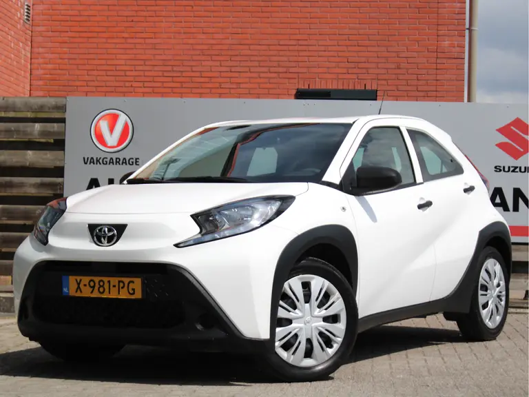 Toyota Aygo X 1.0 VVT-i MT Adaptieve Cruise Control, Airco, Hill Hold Functie, Elektrische Ramen Voor afbeelding 12