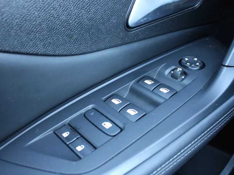 Peugeot 308 1.2 PureTech 130PK Allure Pack Business EAT8 Automaat Navigatie, Trekhaak Afneembaar, Camera Achter, Parkeerhulp voor & achter afbeelding 28