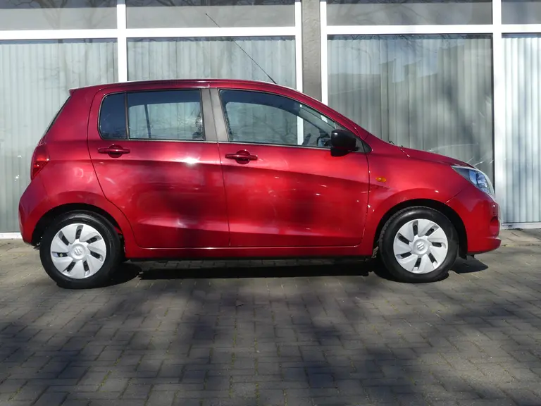 Suzuki Celerio 1.0 Comfort Trekhaak, Hoge zit Airco afbeelding 4