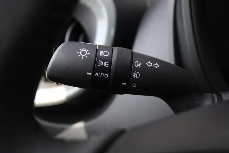 Toyota Aygo X 1.0 VVT-i S-CVT Pulse Airco Automatisch, Cruise Control Adaptief, Achteruitrijcamera, Apple Carplay/Android Auto afbeelding 28