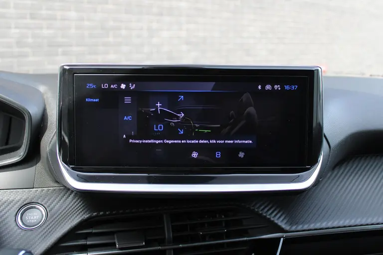 Peugeot 208 Hybrid 100 e-DCS6 Allure Automaat, Navigatie, Applecarpl./Andr. Auto, Keyless entry/Start afbeelding 20