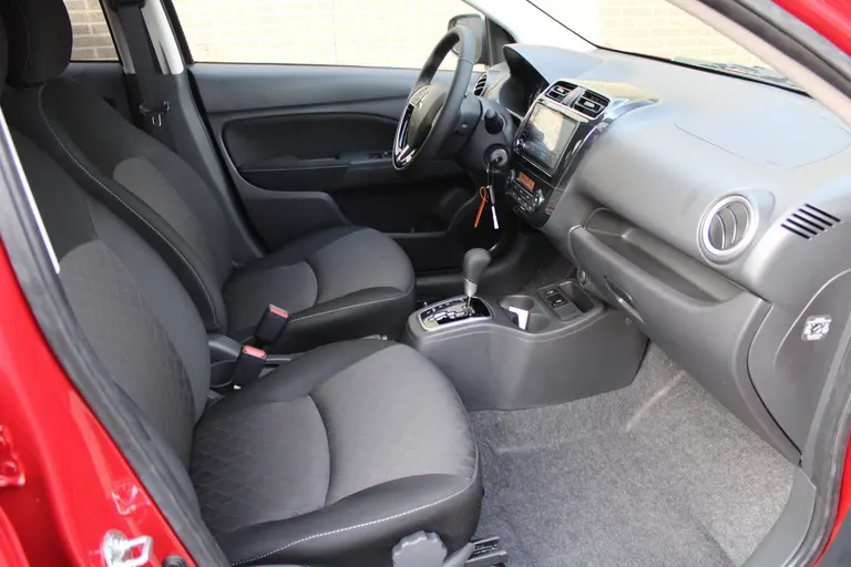 Mitsubishi Space Star 1.2 Dynamic 72PK 5DRS CVT Automaat Cruise/Climate control, Radio/DAB, Apple Carplay/Android auto, Camera achter, Lichtmetalen velgen afbeelding 27