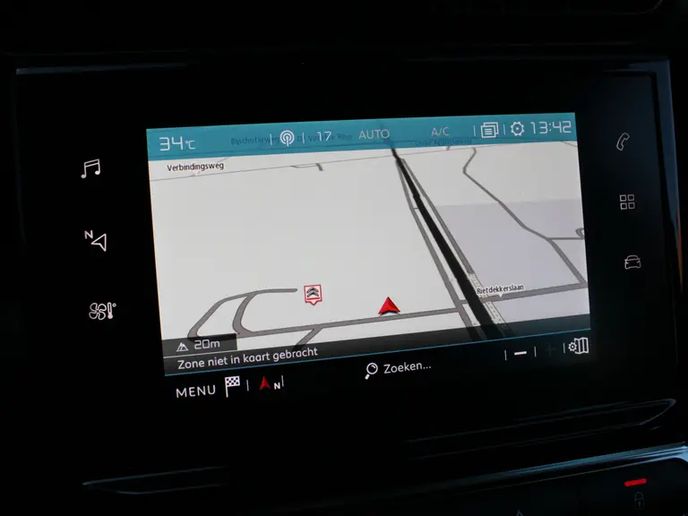 Citroën C3 Aircross Shine 1.2 PureTech 110PK Navigatie, Parkeerhulp voor en achter + Camera, Apple Carplay/Android Auto, Trekhaak afbeelding 17